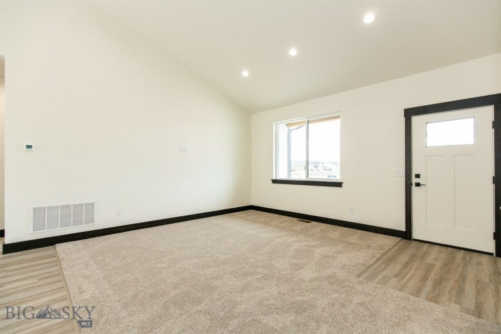 1511 Pistolero Way, Belgrade MT 59714