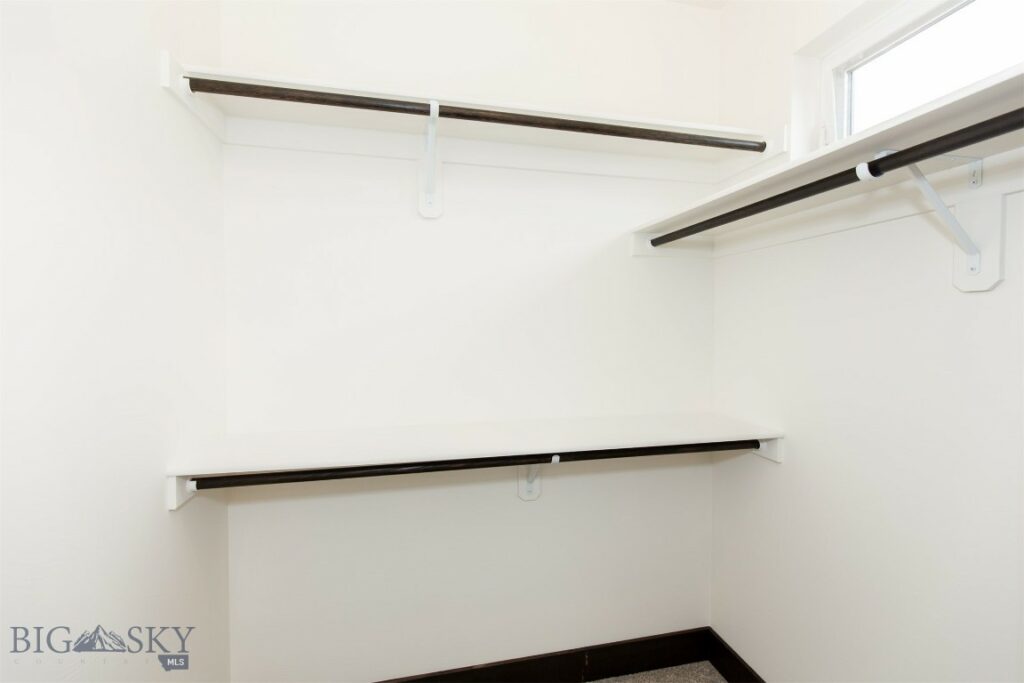 1511 Pistolero Way, Belgrade MT 59714