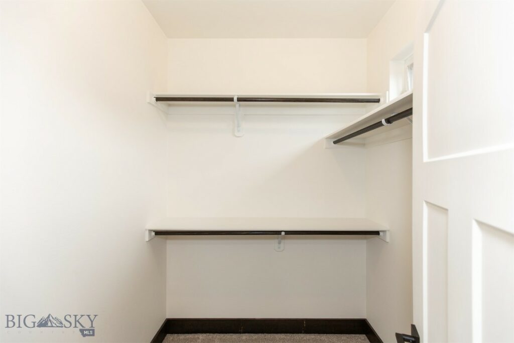 1511 Pistolero Way, Belgrade MT 59714