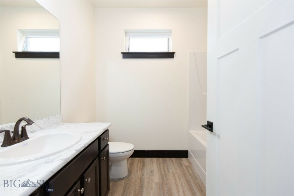 1511 Pistolero Way, Belgrade MT 59714