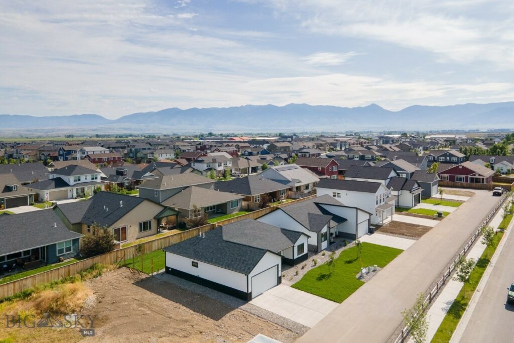 1511 Pistolero Way, Belgrade MT 59714