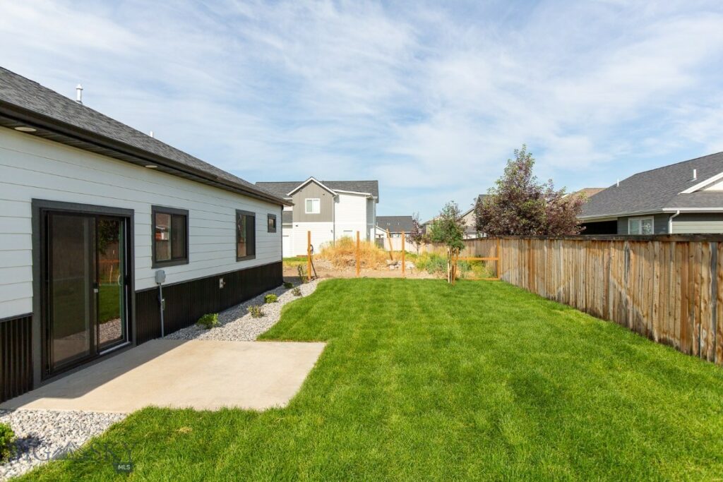 1511 Pistolero Way, Belgrade MT 59714