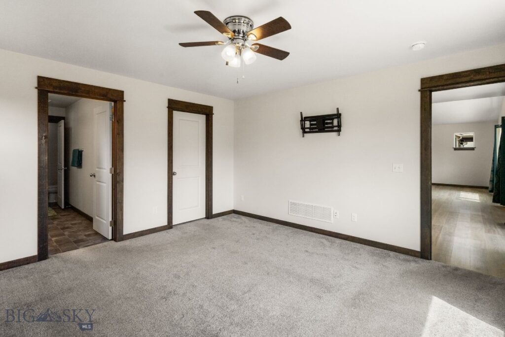 1514 Oakwood, Belgrade MT 59714