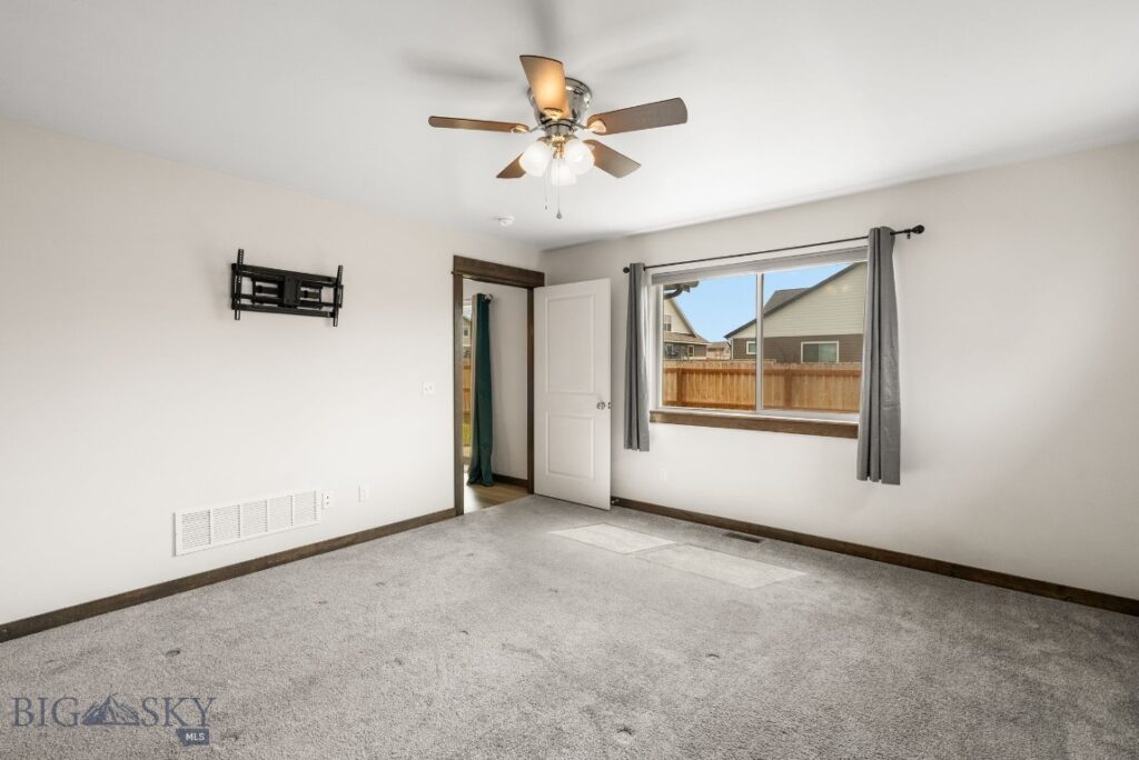 1514 Oakwood, Belgrade MT 59714