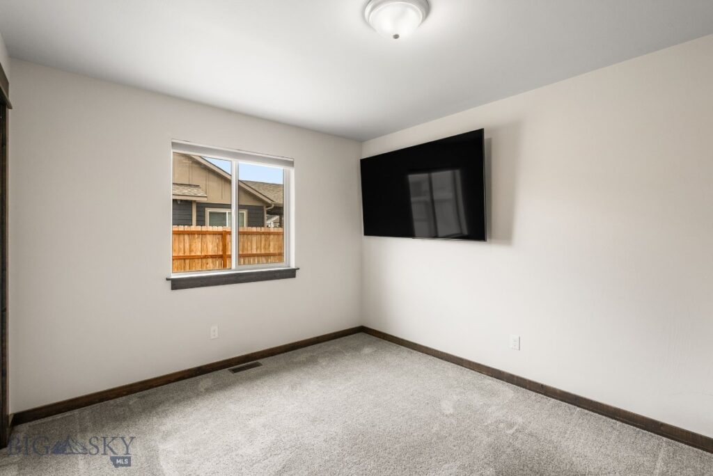 1514 Oakwood, Belgrade MT 59714