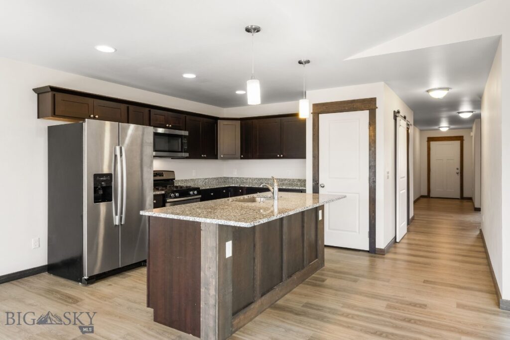 1514 Oakwood, Belgrade MT 59714
