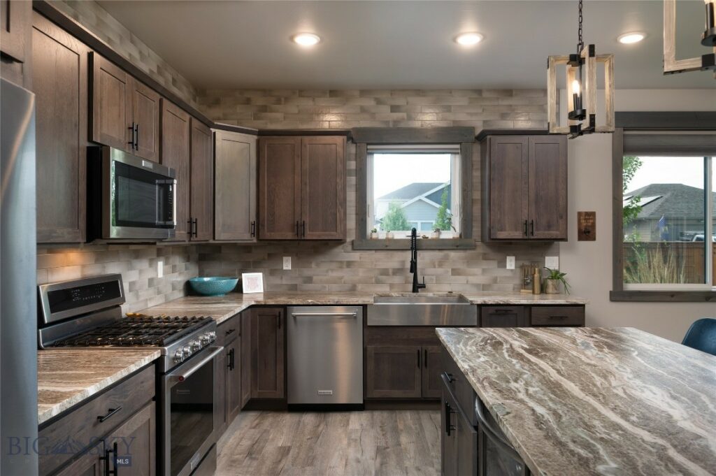 1517 Masterson Lane, Belgrade MT 59714