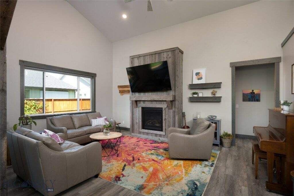 1517 Masterson Lane, Belgrade MT 59714