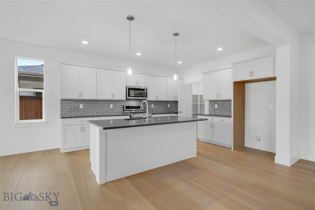 1518 Cyril Way, Belgrade MT 59714