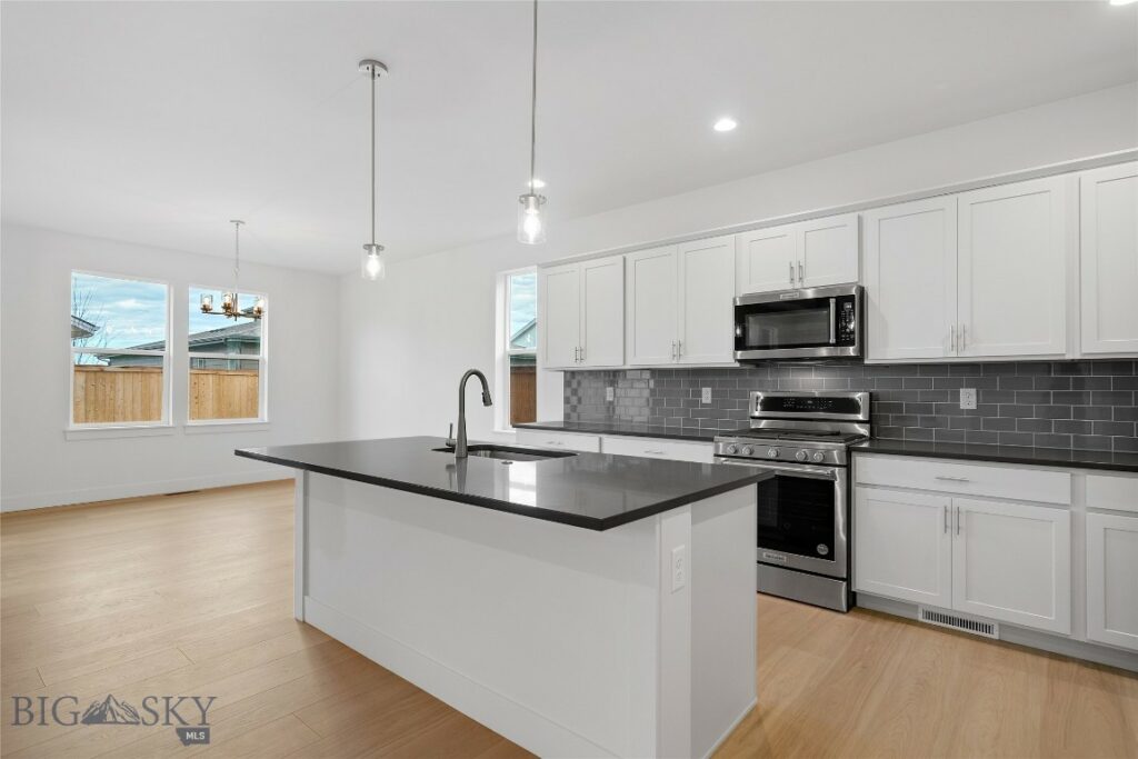 1518 Cyril Way, Belgrade MT 59714