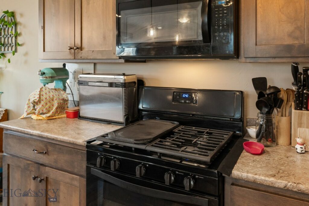 1519 Butler Creek, Belgrade MT 59714
