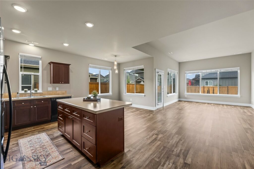 152 Goldcrest Lane, Bozeman MT 59718