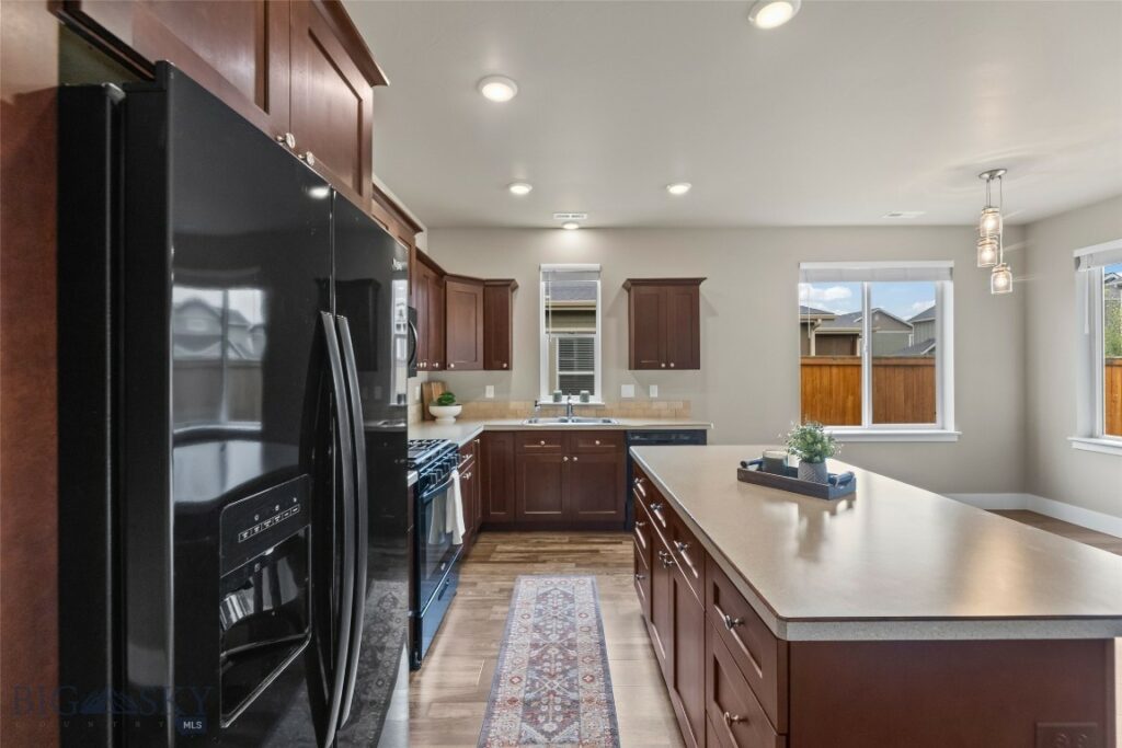 152 Goldcrest Lane, Bozeman MT 59718