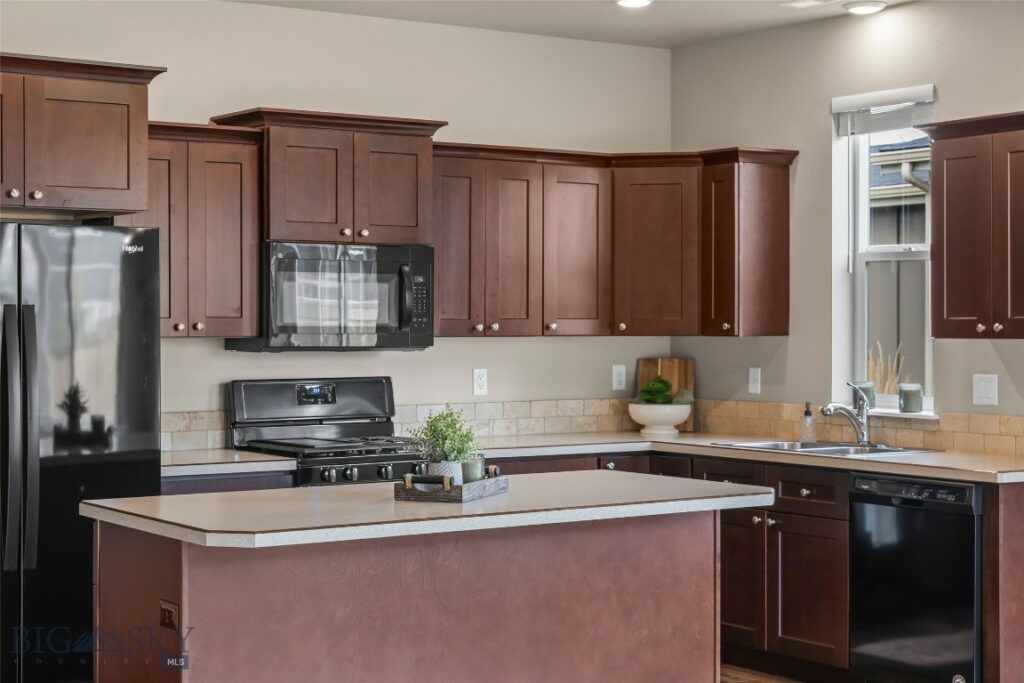 152 Goldcrest Lane, Bozeman MT 59718