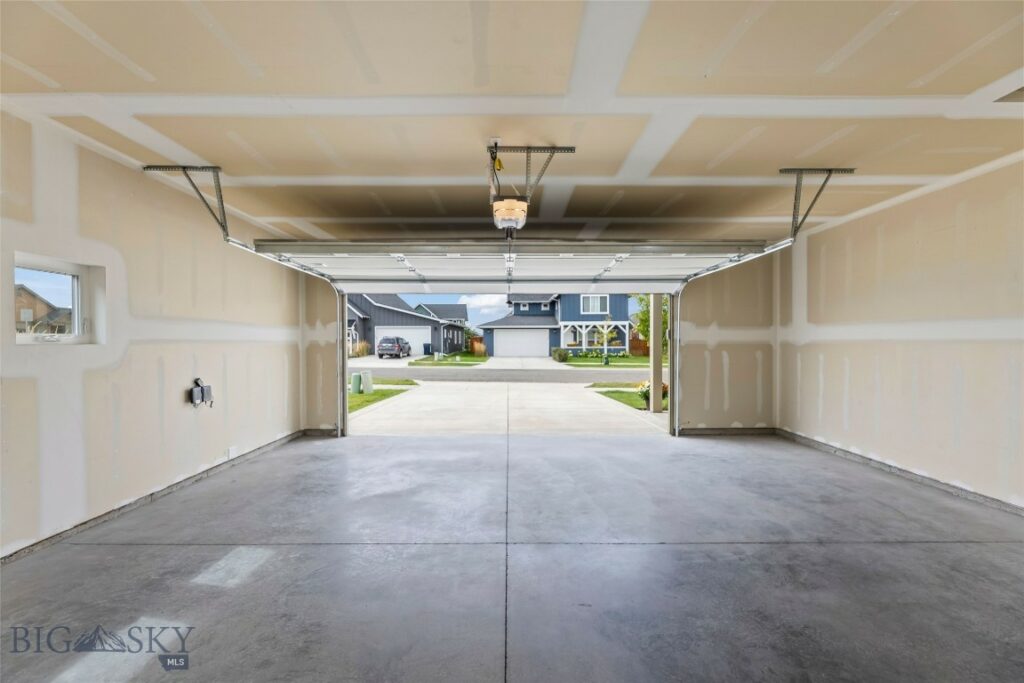 152 Goldcrest Lane, Bozeman MT 59718