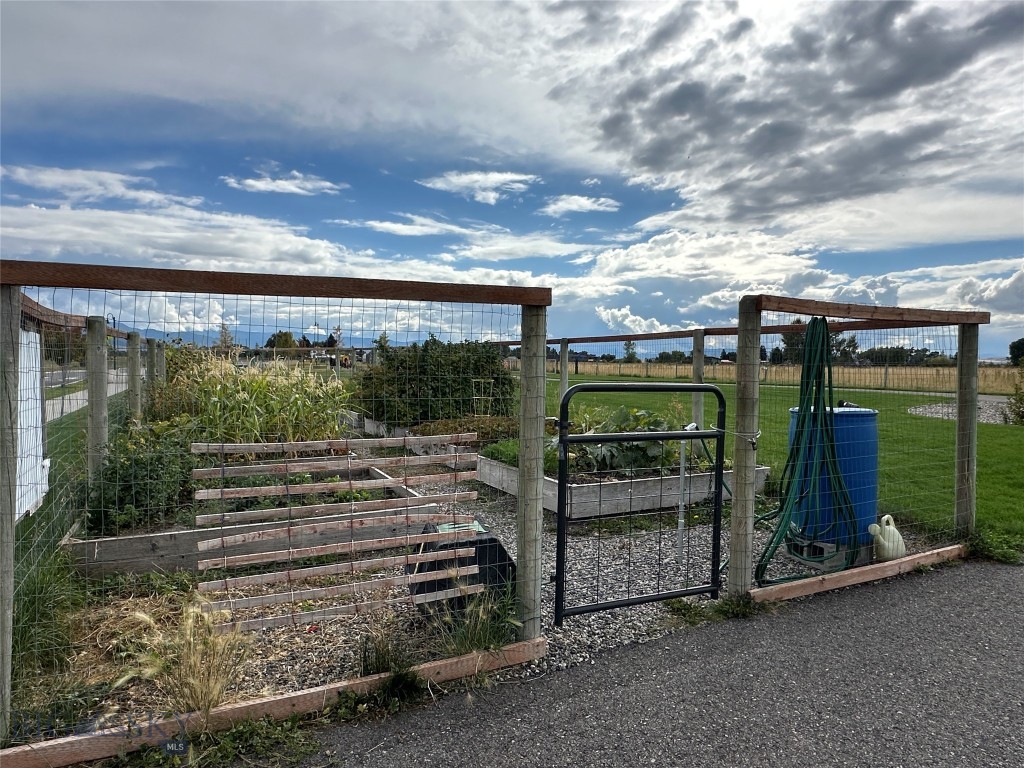 152 Goldcrest Lane, Bozeman MT 59718