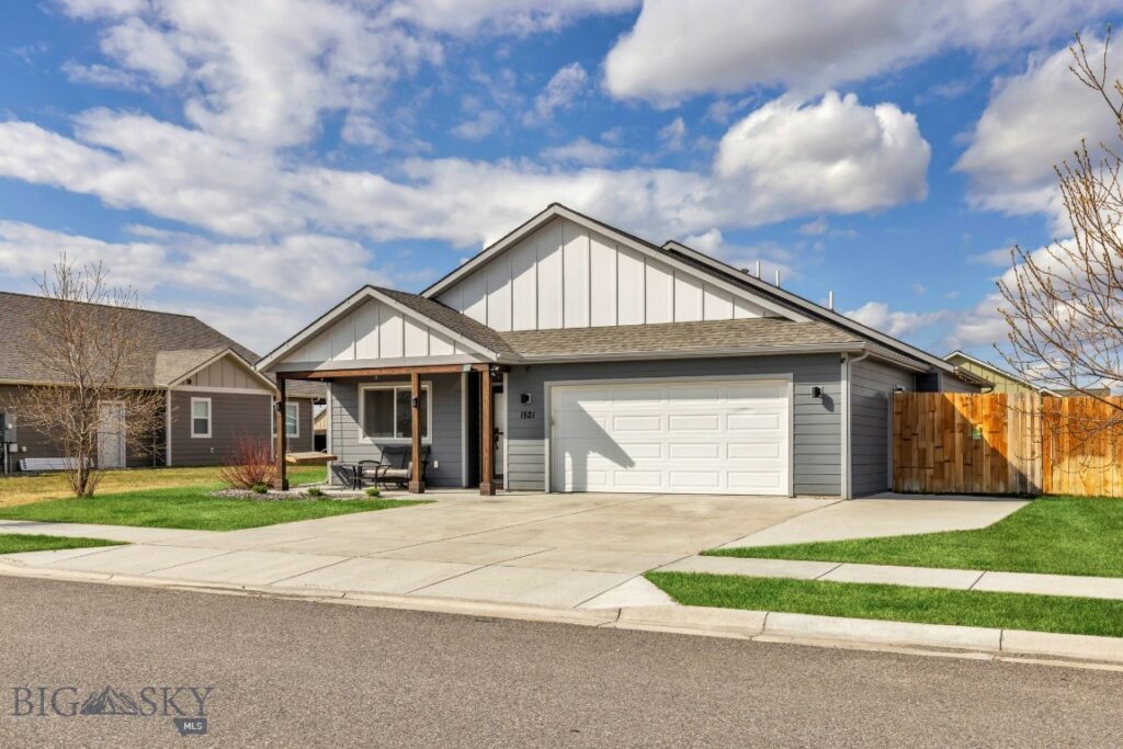 1521 Cheery Drive, Belgrade MT 59714
