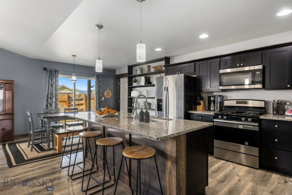 1521 Cheery Drive, Belgrade MT 59714