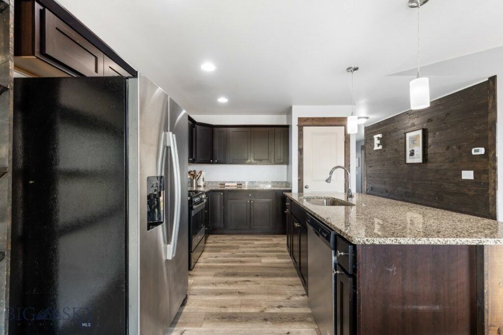 1521 Cheery Drive, Belgrade MT 59714