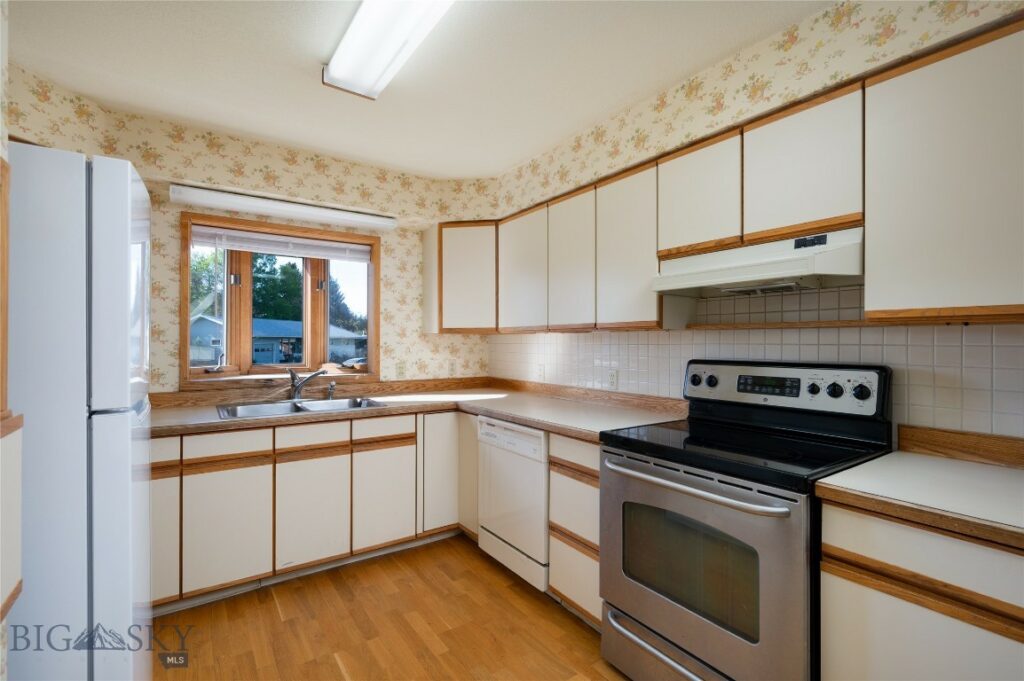 1524 S Grand, Bozeman MT 59715