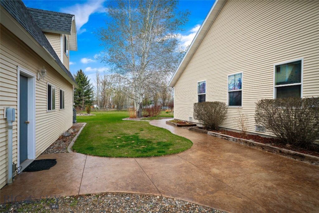 153 Stag Street, Belgrade MT 59714