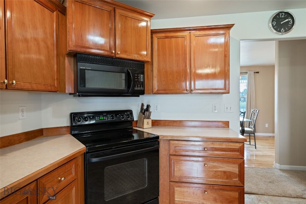 153 Stag Street, Belgrade MT 59714