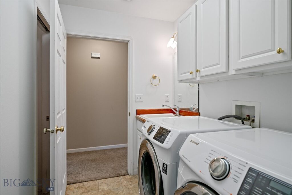 153 Stag Street, Belgrade MT 59714