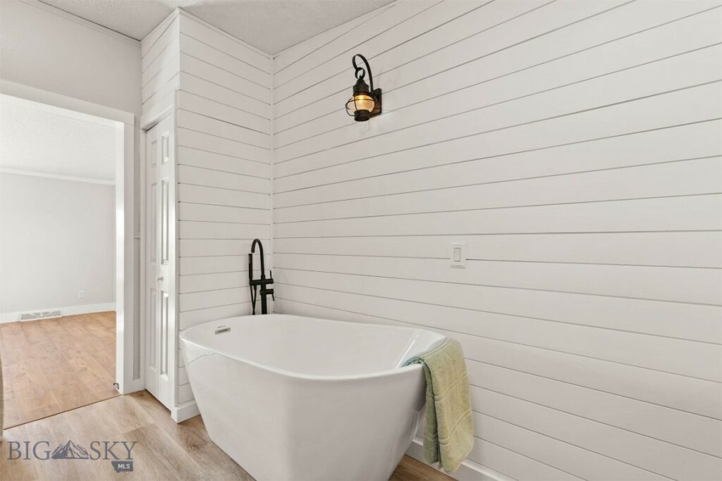 1535 Reynolds Creek Road, Belgrade MT 59714