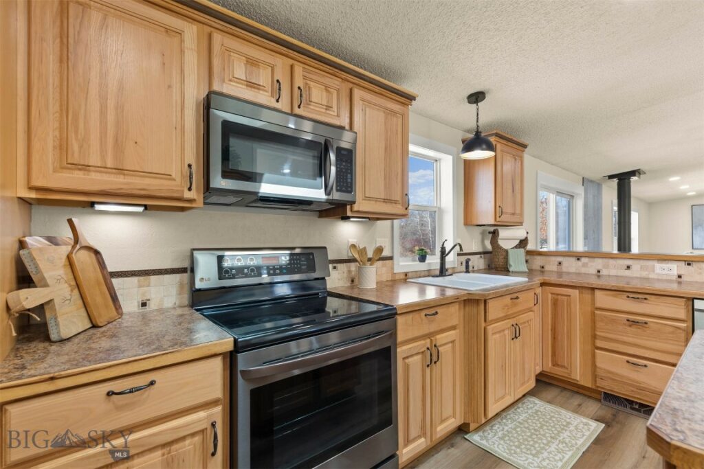 1535 Reynolds Creek Road, Belgrade MT 59714