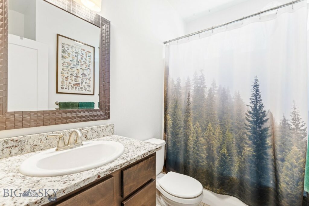 1538 Powers Boulevard, Belgrade MT 59714