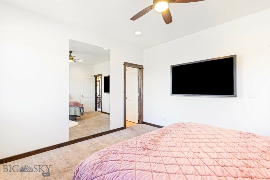 1538 Powers Boulevard, Belgrade MT 59714