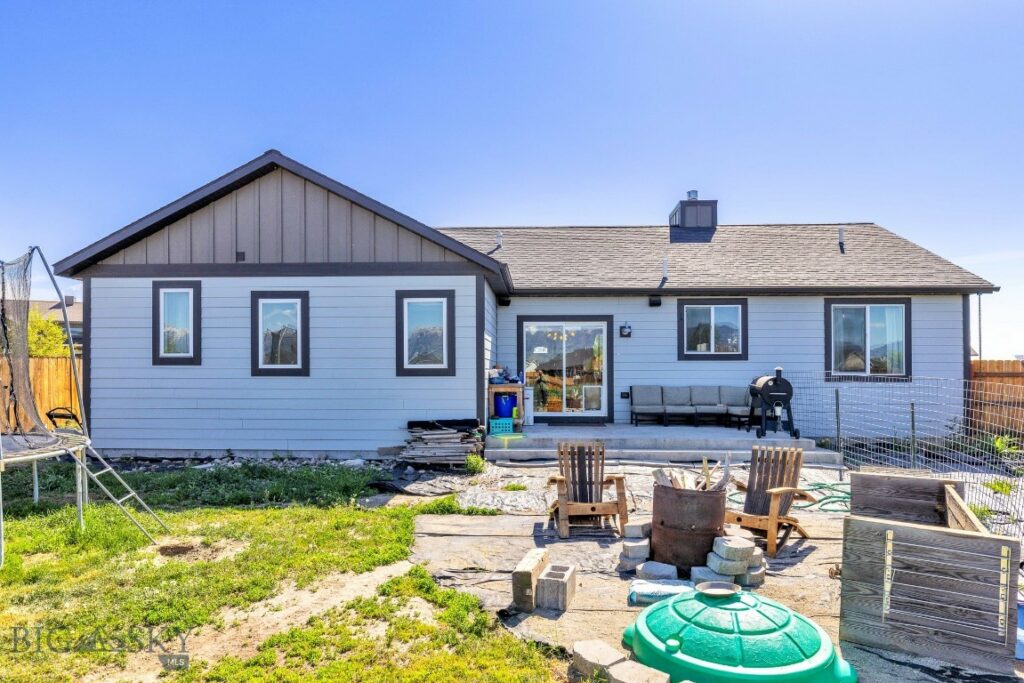 1538 Powers Boulevard, Belgrade MT 59714