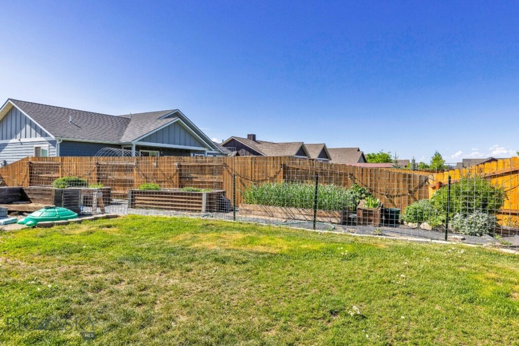 1538 Powers Boulevard, Belgrade MT 59714