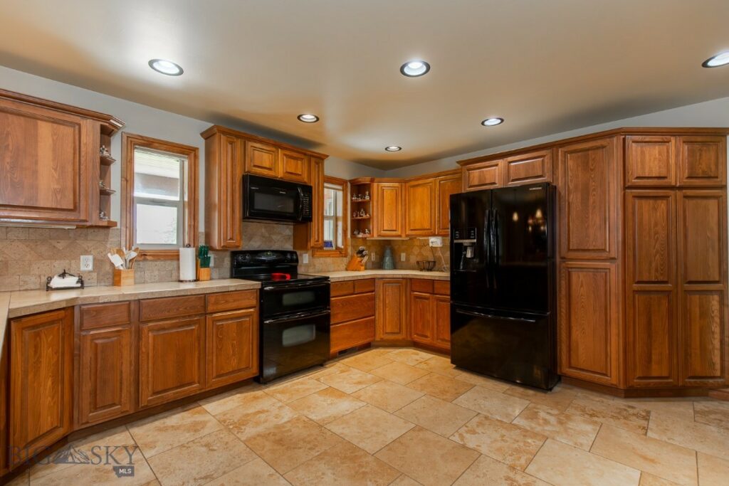 1540 E Baseline Road, Belgrade MT 59714