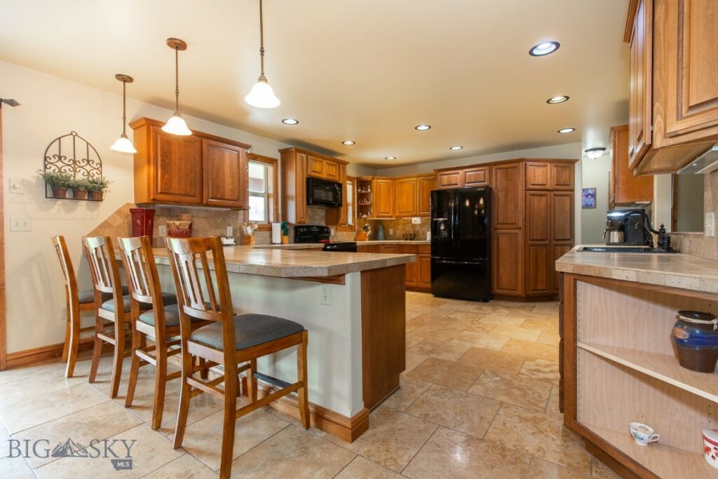 1540 E Baseline Road, Belgrade MT 59714