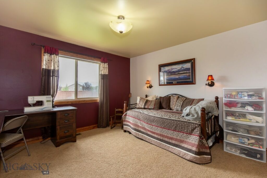 1540 E Baseline Road, Belgrade MT 59714