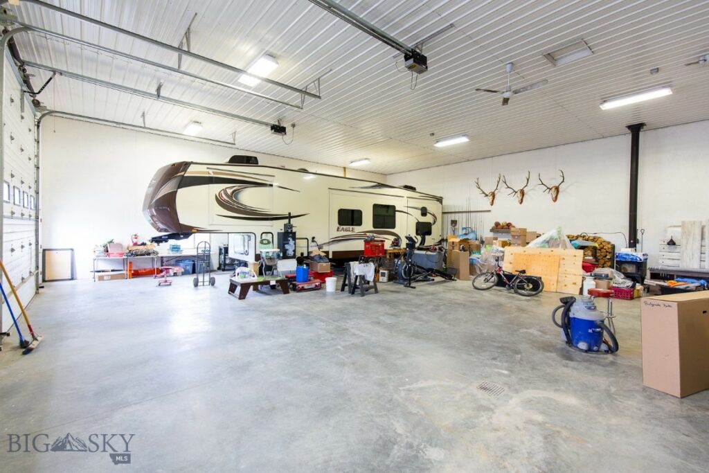 1540 E Baseline Road, Belgrade MT 59714