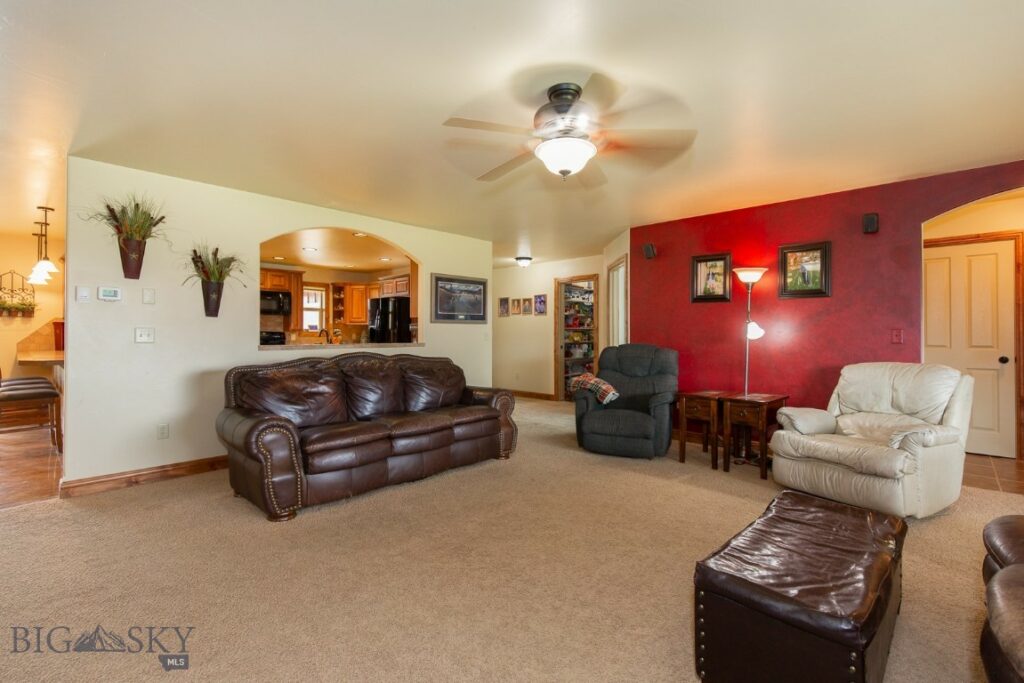 1540 E Baseline Road, Belgrade MT 59714