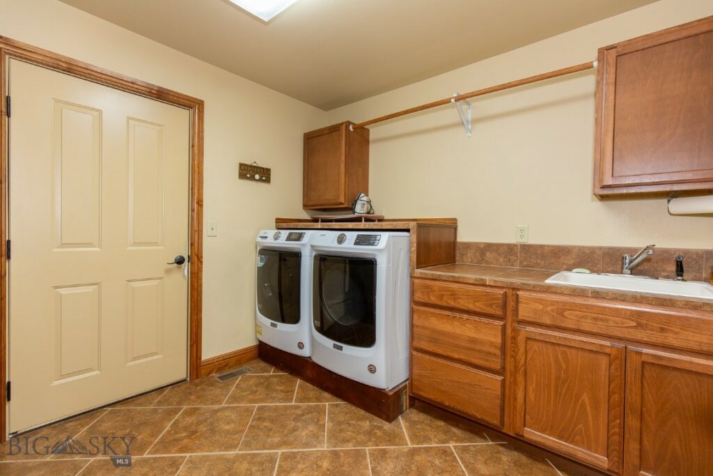 1540 E Baseline Road, Belgrade MT 59714