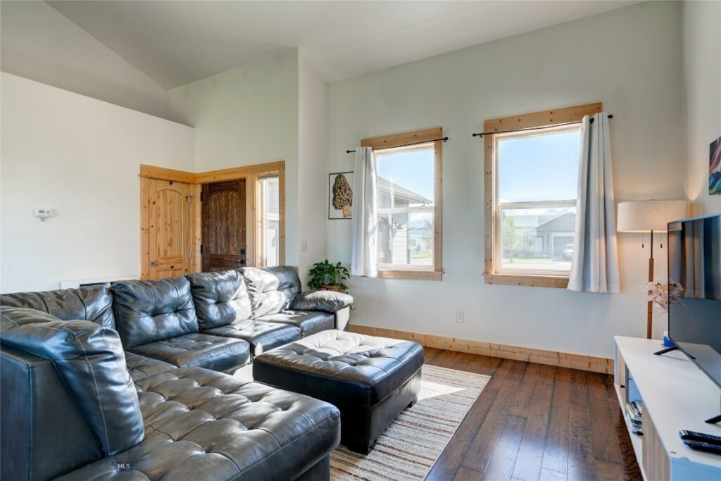 1543 Powers Boulevard, Belgrade MT 59714