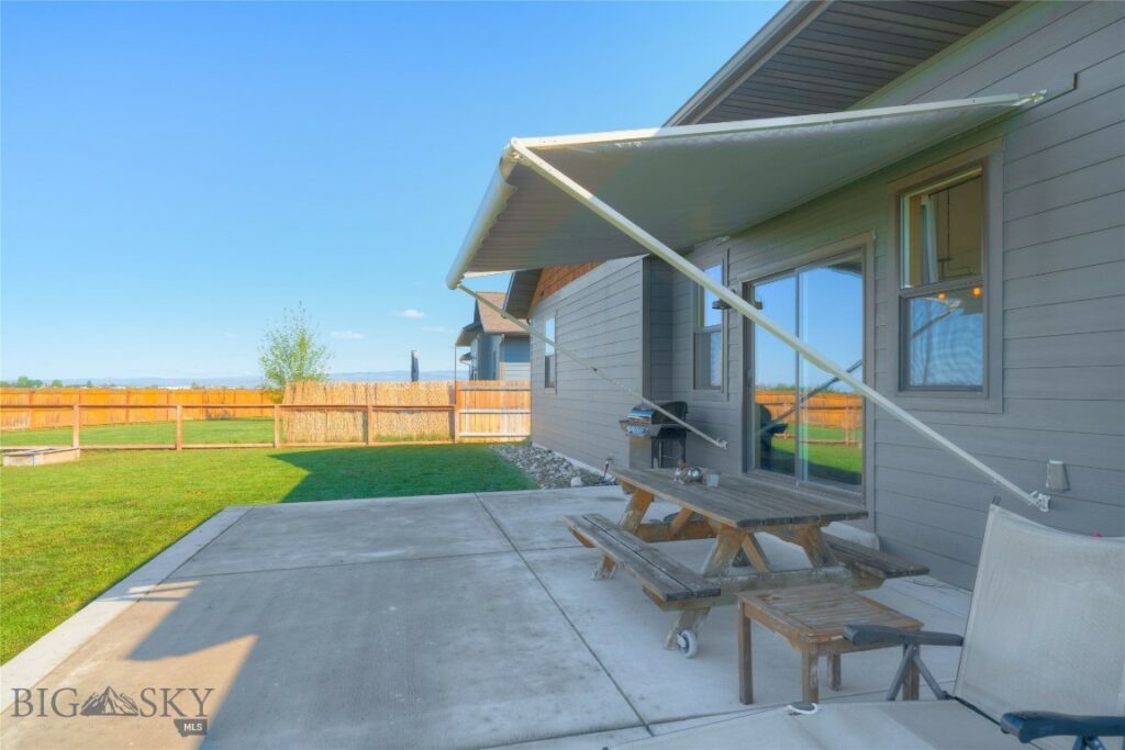 1543 Powers Boulevard, Belgrade MT 59714