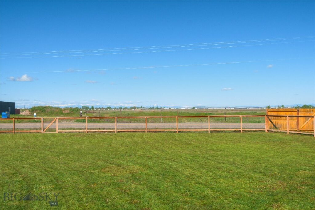 1543 Powers Boulevard, Belgrade MT 59714