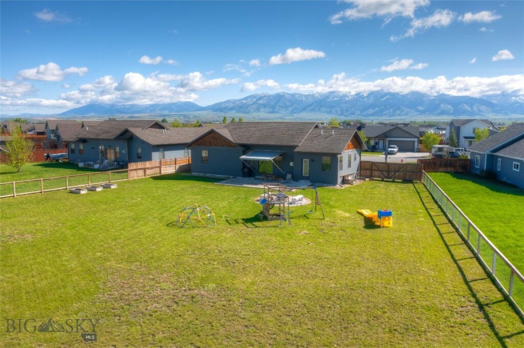 1543 Powers Boulevard, Belgrade MT 59714