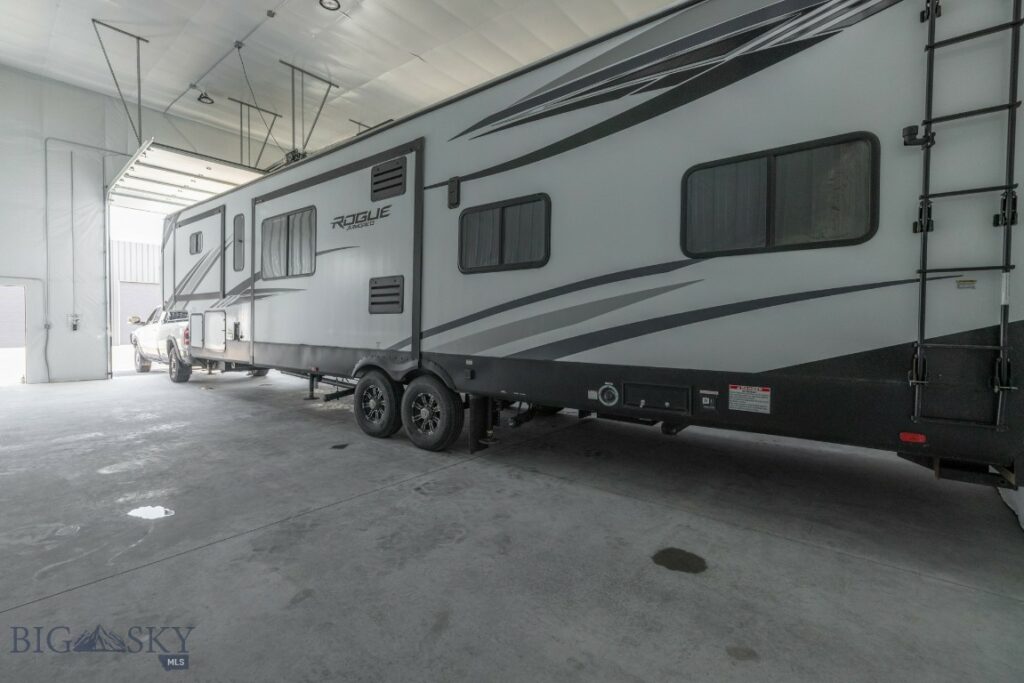 155 Bomont Lane, Belgrade MT 59714