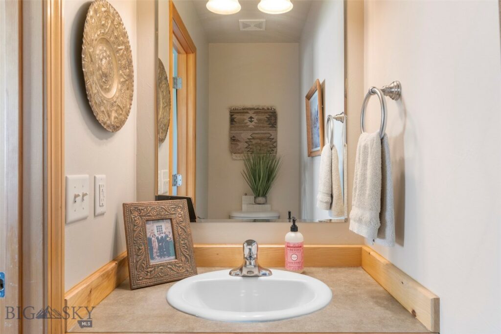 157 E Magnolia Drive, Belgrade MT 59714
