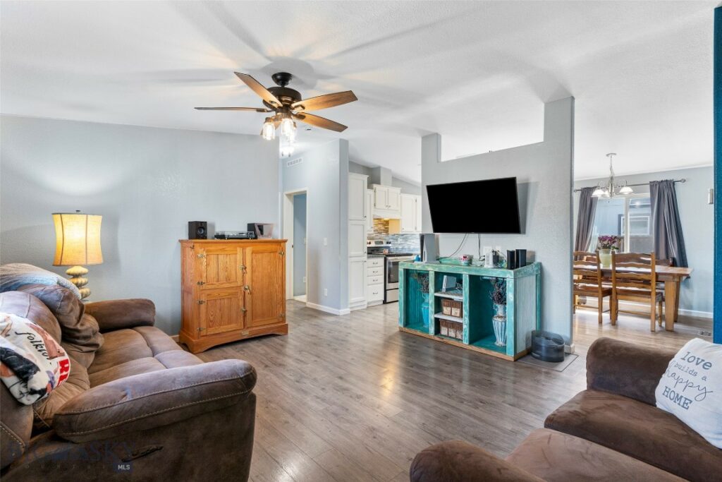 157 W Magnolia, Belgrade MT 59714