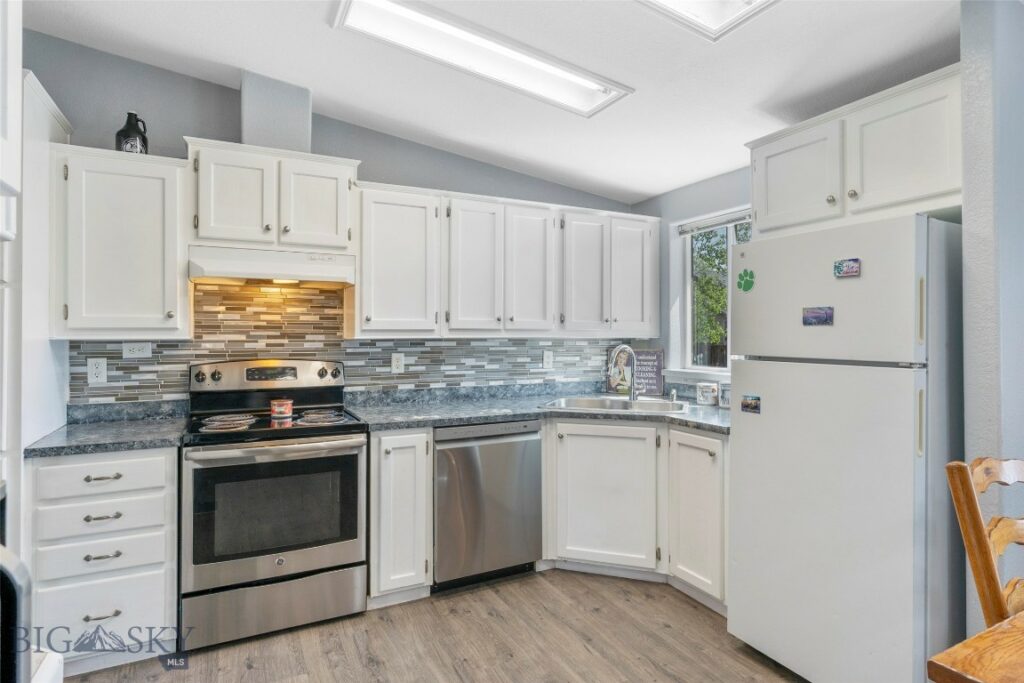 157 W Magnolia, Belgrade MT 59714