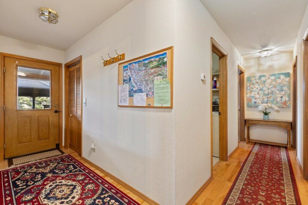 15760 Bridger Canyon Road, Bozeman MT 59715