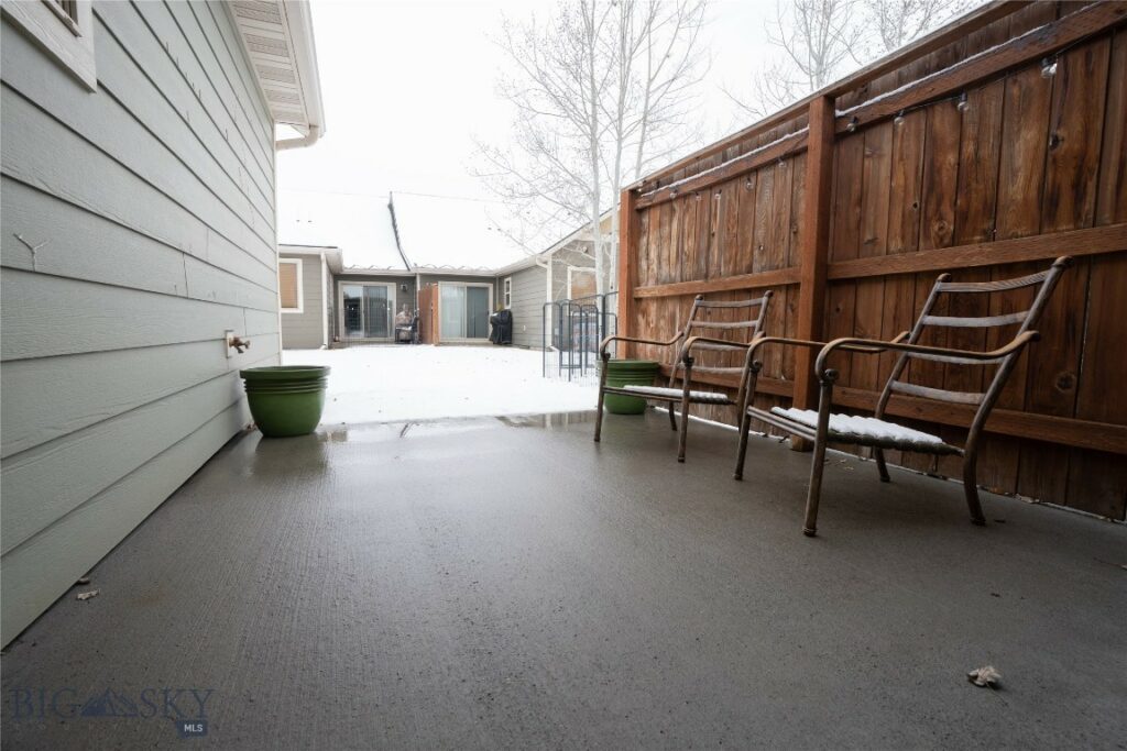 158 Tail Feather Lane, Bozeman MT 59718