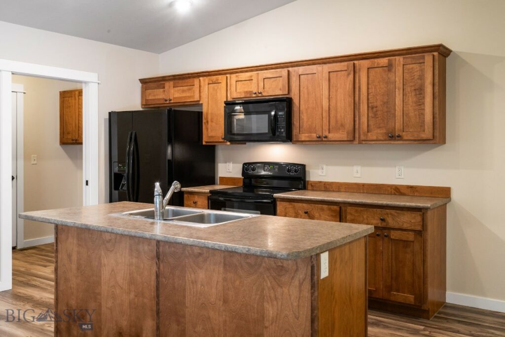 158 Tail Feather Lane, Bozeman MT 59718